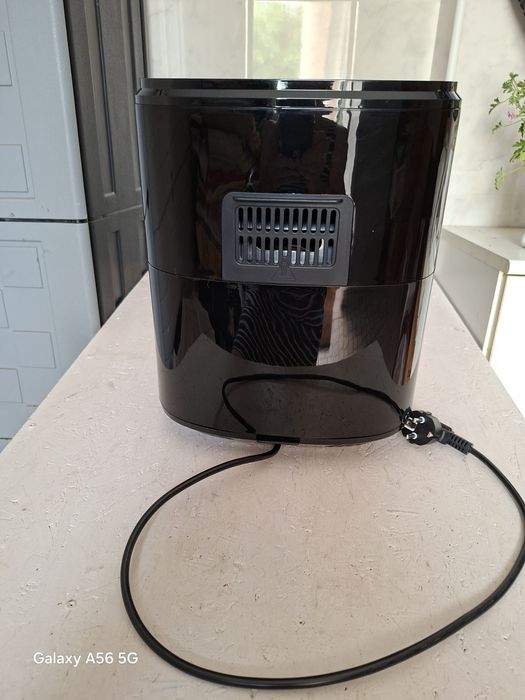 Airfryer marca TTAF-501AT