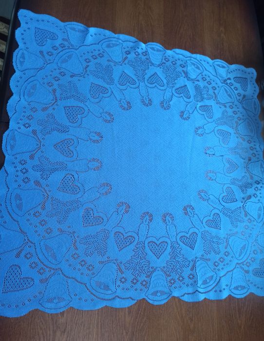 Świąteczne obrusy serwetki 4 sztuki Wielkanoc Święta