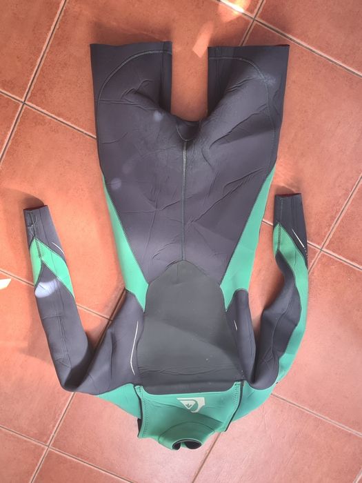 Fato surf  Quicksilver mergulho 14 16 anos