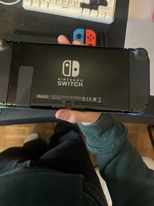 Nintendo Switch completa +acessorios