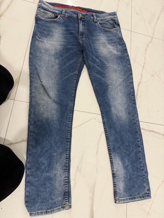 Sprzedam meskie dzinsy 36