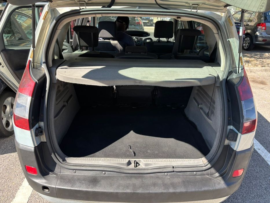Renault Scénic 2003 | Bom estado | Ideal para primeiro carro
