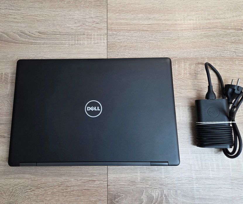 Laptop Dell 5580 Intel i5 12GB Ram Dysk SSD Windows 11