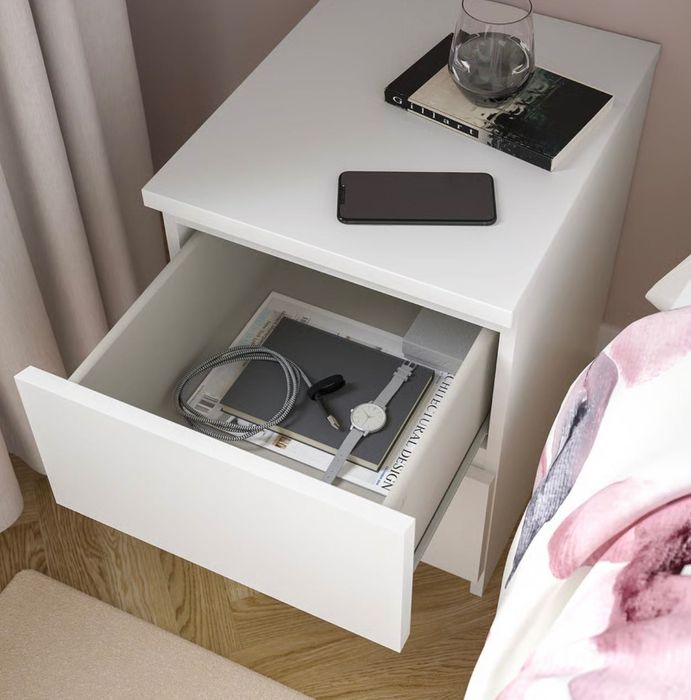 Cómoda com 2 gavetas