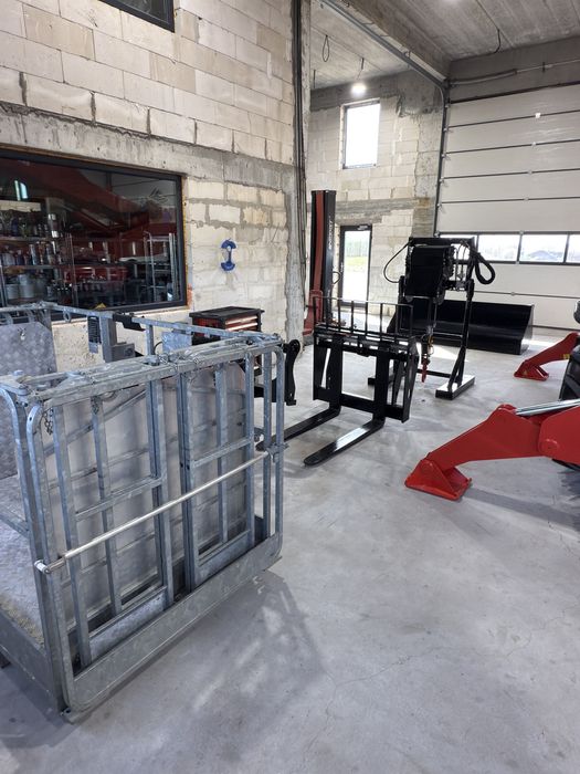 Ładowarka teleskopowa Manitou mrt 1840 z osprzętem