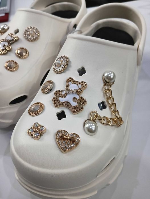 Kroksy damskie beżowe 40/41