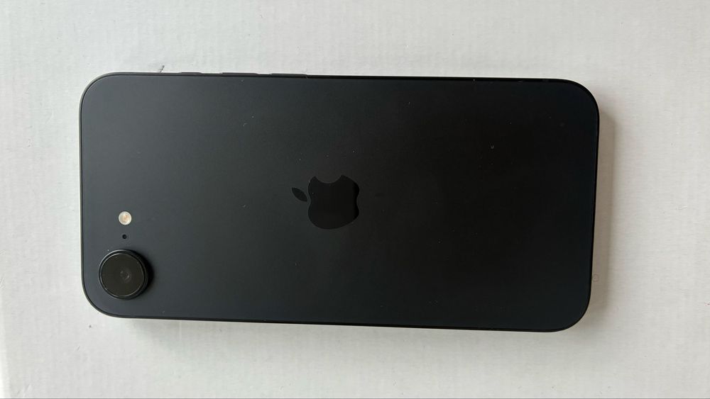 Iphone 16E bypass 128гб