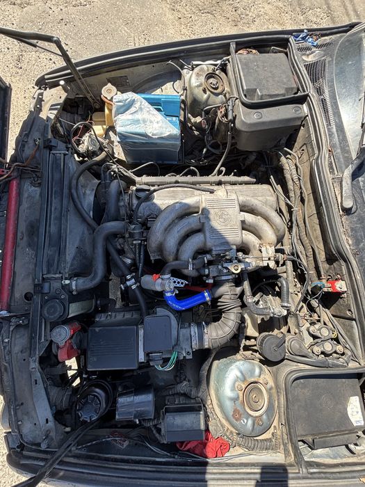 Продам  BMW 520I