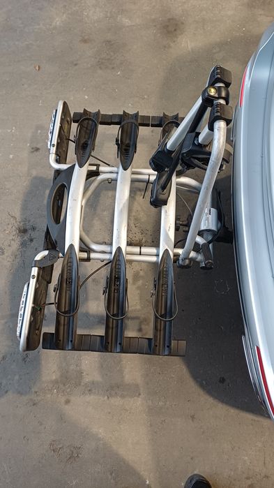 Bagażnik na 3 rowery firmy Thule