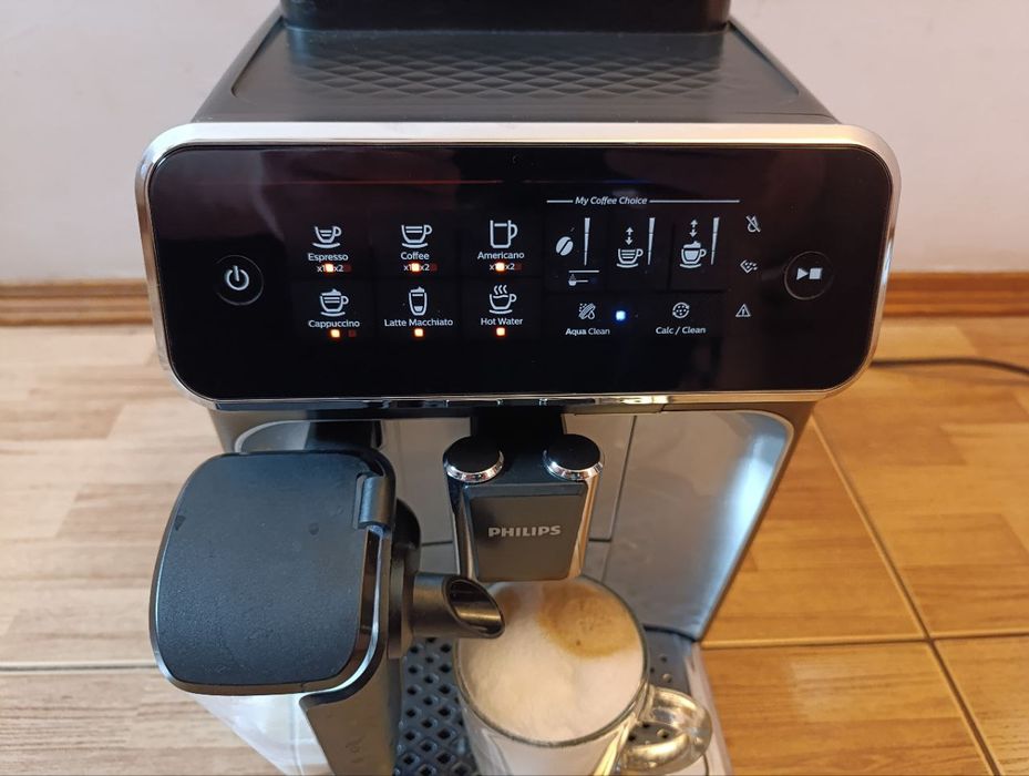 Кавомашина Philips EP3246 LatteGo Відмінний стан Вибір