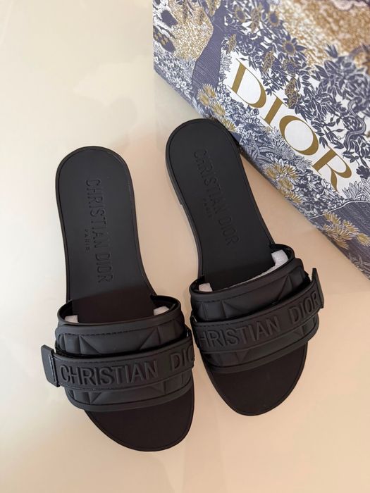 Klapki CD Dior 39 od ręki czarne