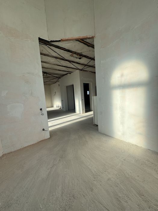 Лесопаркова р-н Лелеківка. Елітні забудови. Площа 220 кв. М 10 сот.