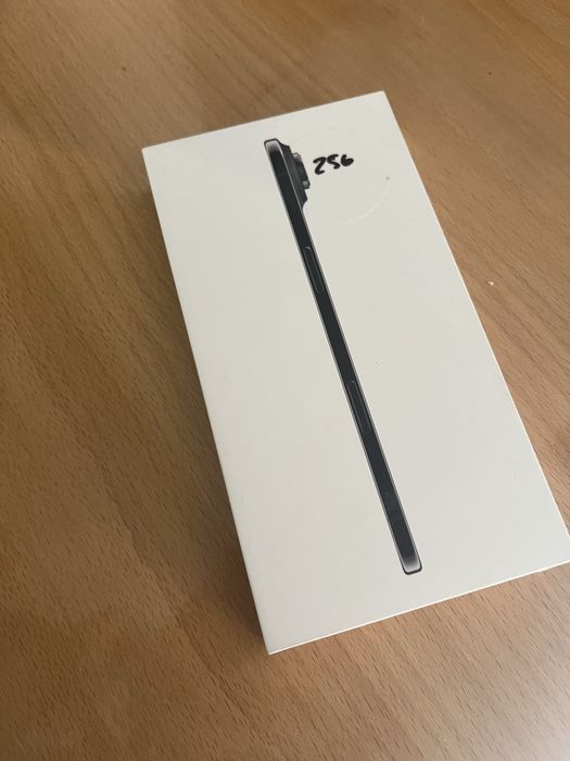 Iphone Air 256GB preto com capa e pelicula