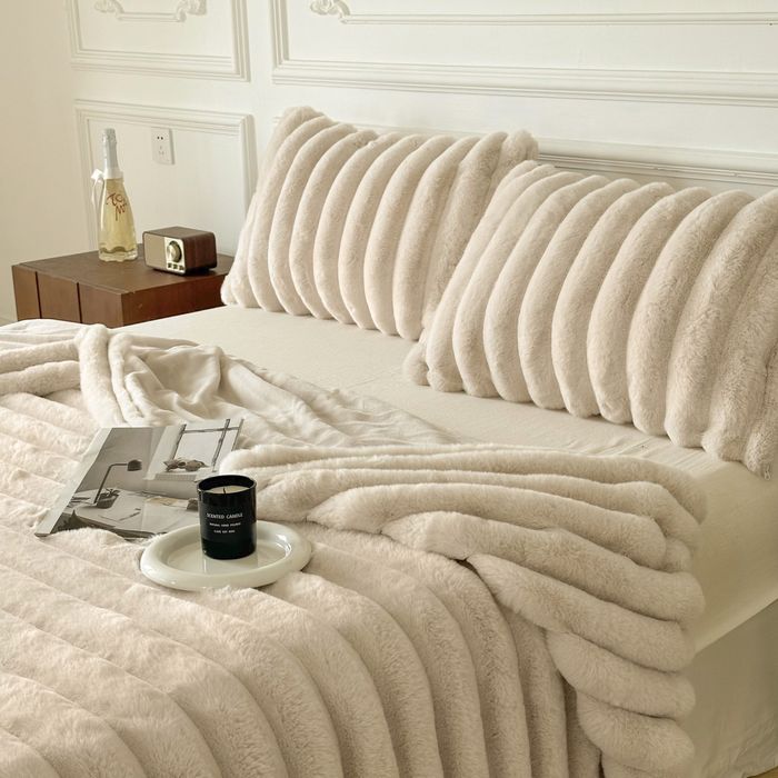 Покривало кролик супер полоска 8 см