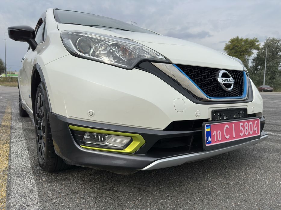 Продам гібрид Nissan Not 1.2 e-Power  2019 рік