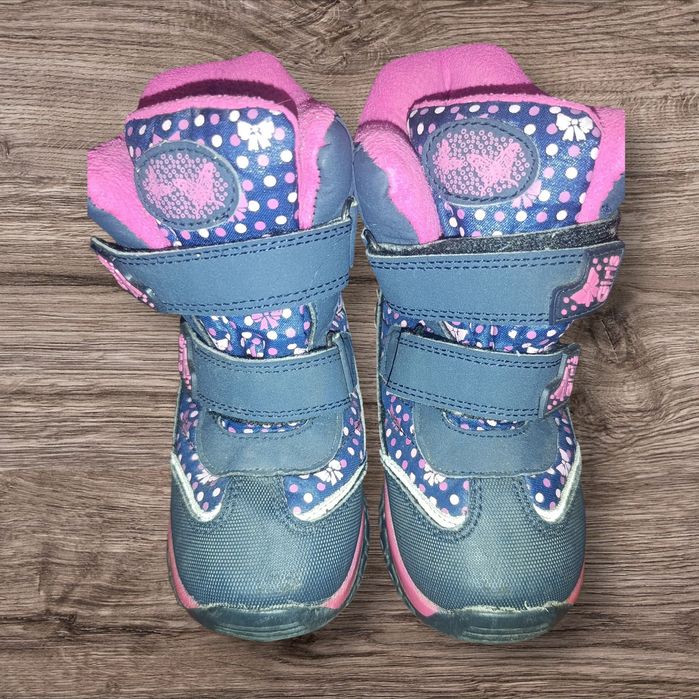 Продам зимові чоботи на дівчинку