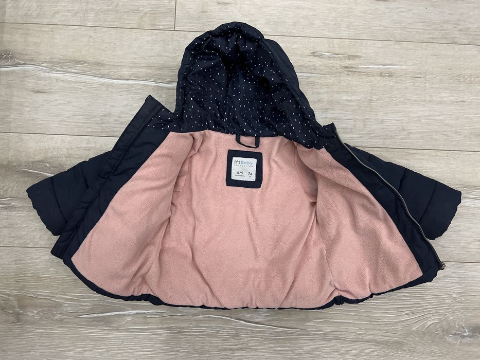 Курточка демисезон на девочку 74р