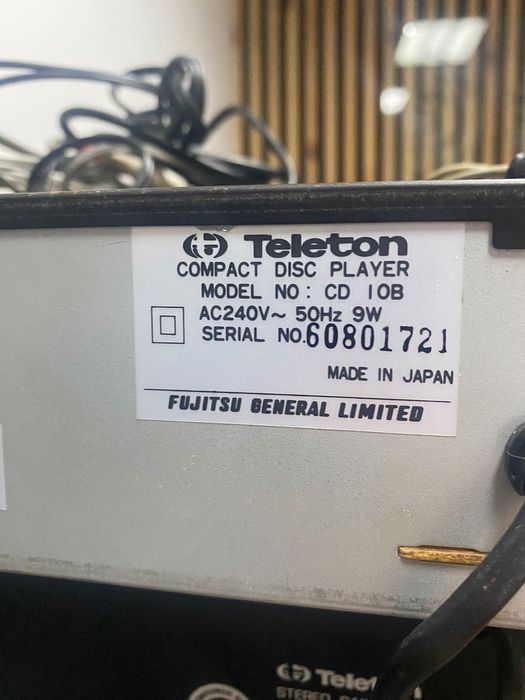 Музыкальный центр Mitsubishi Teleton