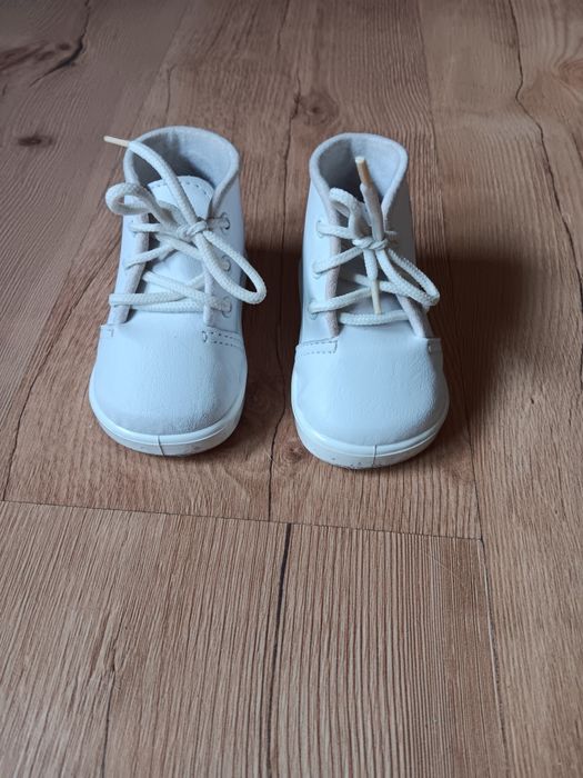 Buciki, buty białe,  rozm. 20 chrzest, roczek