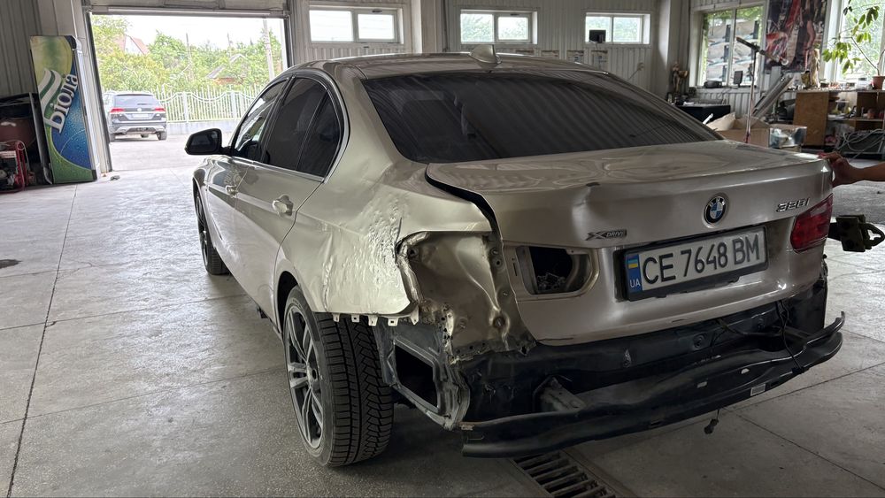 Бмв F30 x drive 2012 год