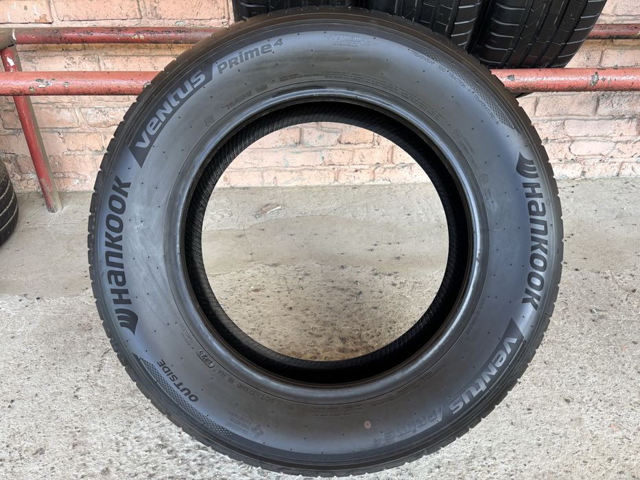 Комплект літніх шин !!!25рік!!! 215/65R17 Hankook