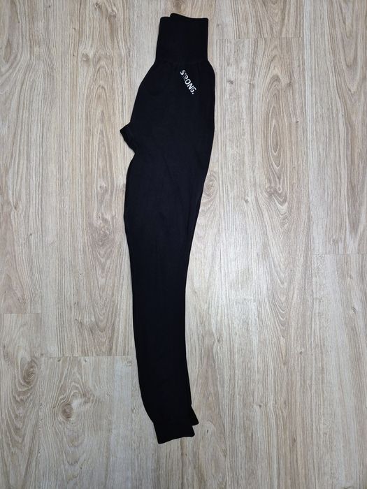 Legginsy Bezszwowe Perfect Fit, Push Up (Black) StrongPoint