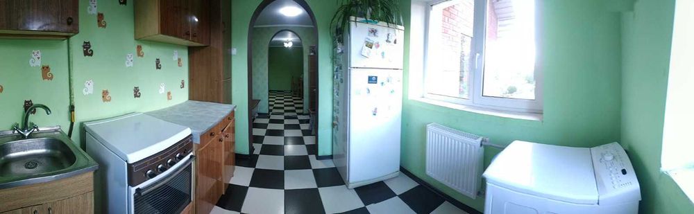 Продам будинок в смт Гути Богодухівського району