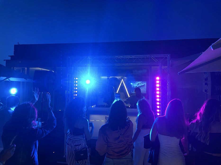 Equipamento de som e luz