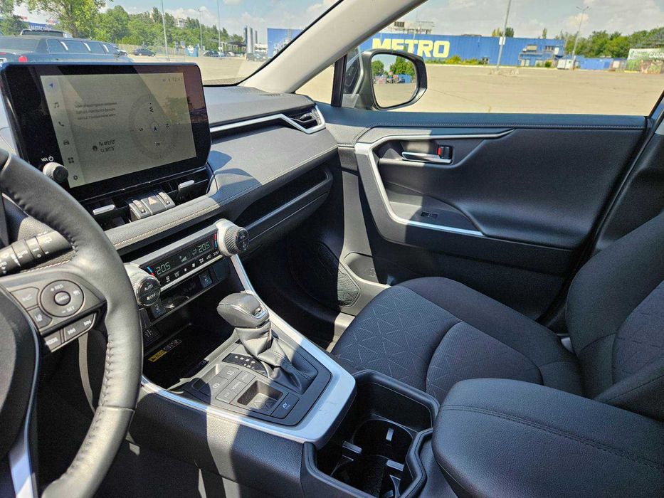 Toyota RAV4 2024р 2.5 гібрид офіційний
