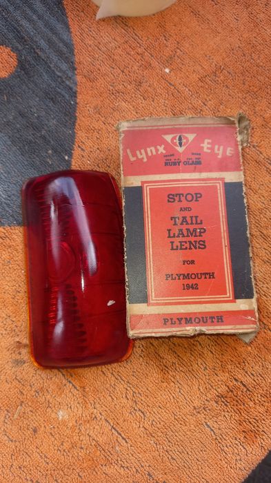 Farolin renault 4L varios  preços  ler anúncio