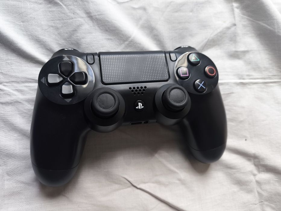 PlayStation 4 "FAT" 1TB