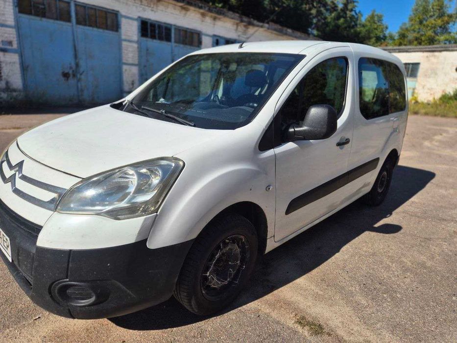 Автомобіль Citroen BERLINGO 1.6cdi 2011