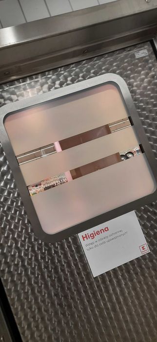 Oklejanie mebli, frontów, szyb i balustrad, odświeżanie