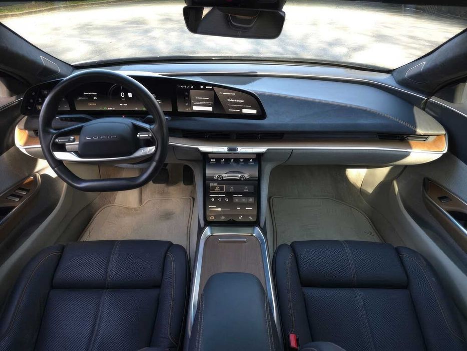 Lucid Air Grand Touring      2022