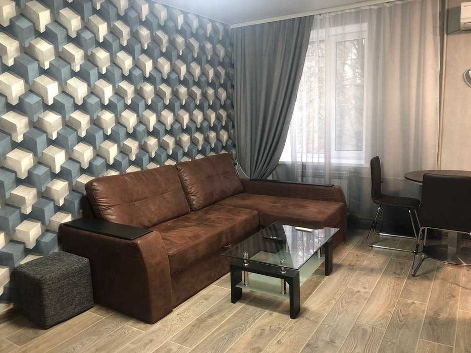 2-кімнатна квартира, Печерський узвіз 15, метро Кловська, Печерськ