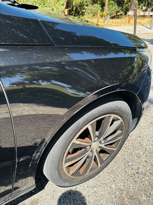 Peugeot 308 II SW 1.6 BlueHDi (versão Allure)