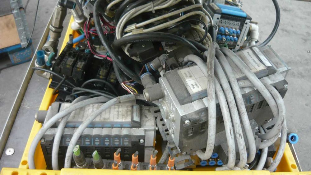 Wyspa Festo pneumatyczny Kompresor Automatyka Siemens Simatic Siłownik