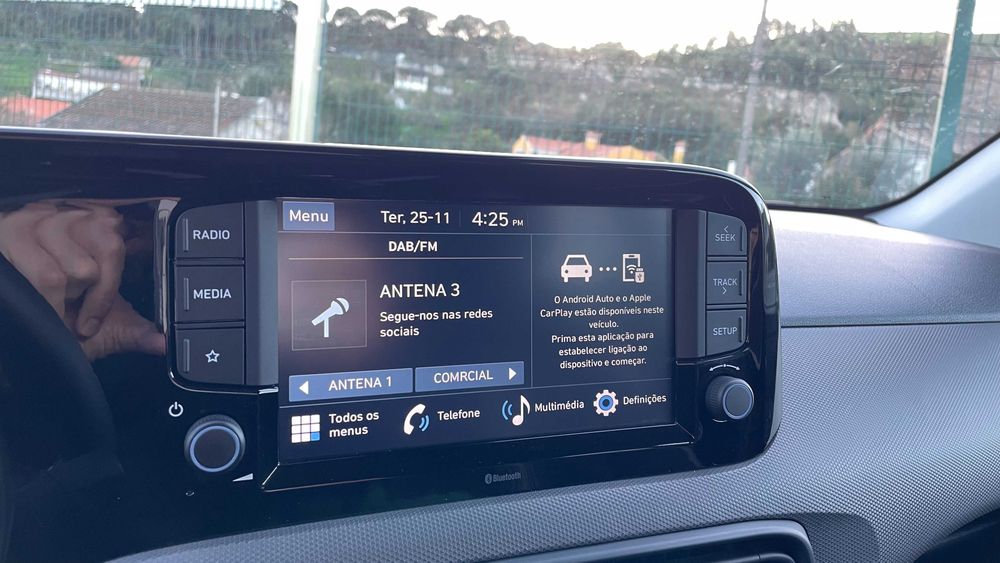 Hyundai i10 1.0 Comfort SEMI-NOVO