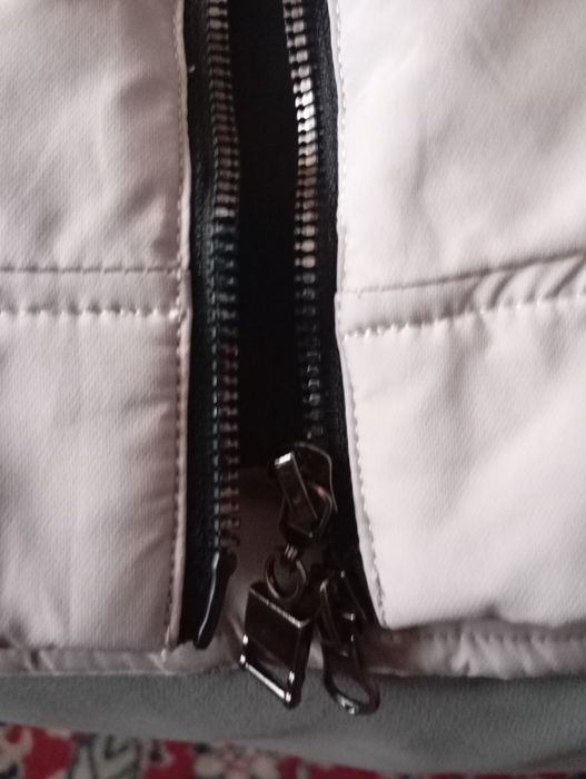 Куртка женская зимняя р.44-46