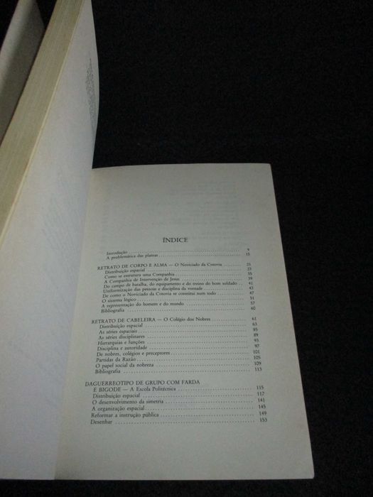 Livro O Edifício da Faculdade de Ciências José Lopes Ribeiro