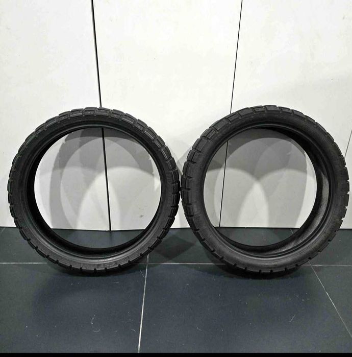 Pneus CST 110/70-17 e 130/70-17