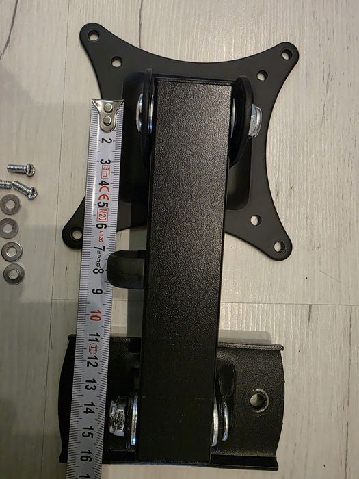 Sprzedam uchwyt ścienny do monitora