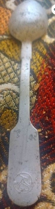 Ложка Урасний Виборжец