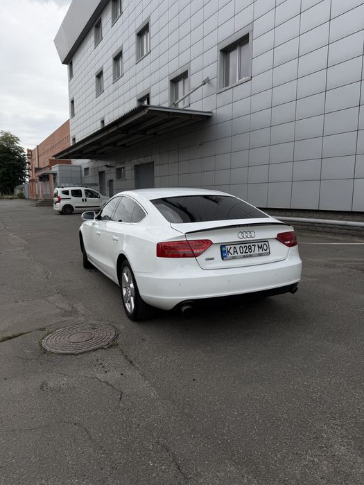 Audi A5 Sportback Офіційна