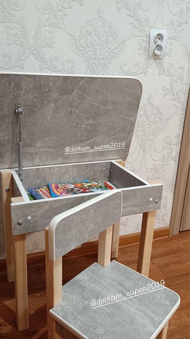 Детский столик и стульчик стіл і стілець детский стол и стул с полкой