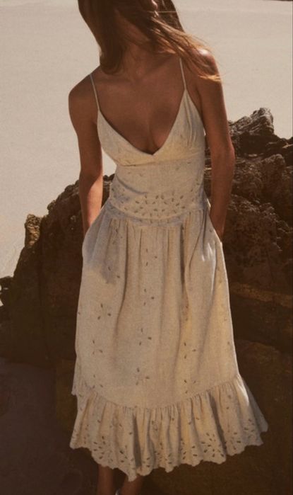 Sukienka letnia  boho damska Zara rozm S odkryte plecy dekolt beżowa
