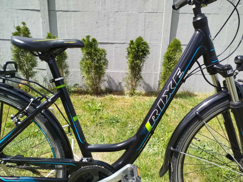 Rower Miejski Trekkingowy RIXE LYON Koła 28 cali Rama Alu 45 cm 17,5 cali