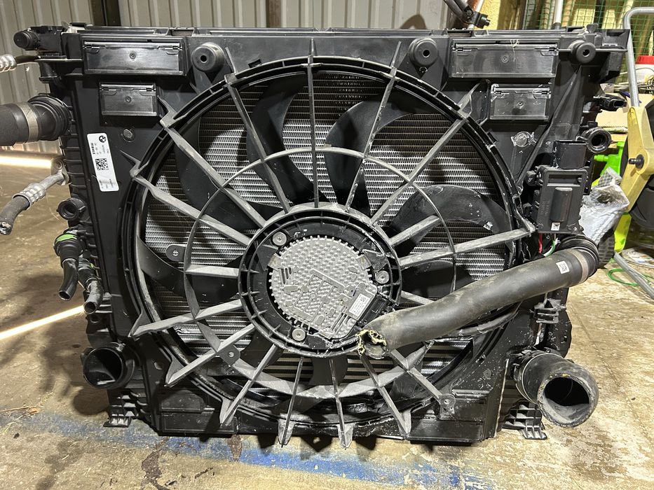 Продам касету радіаторв на BMW X03 G01, повний привід, 4*4 , бензин 2.