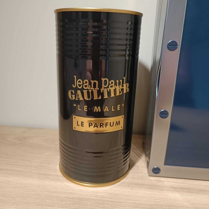 Pudełko + 3 puszki po perfumach Jean Paul Gaultier - stan bdb (puste)