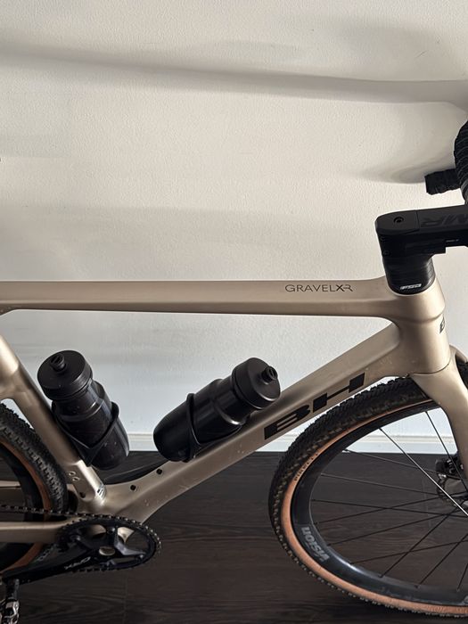 Bicicleta BH gravelx r 3.5 carbono L/54